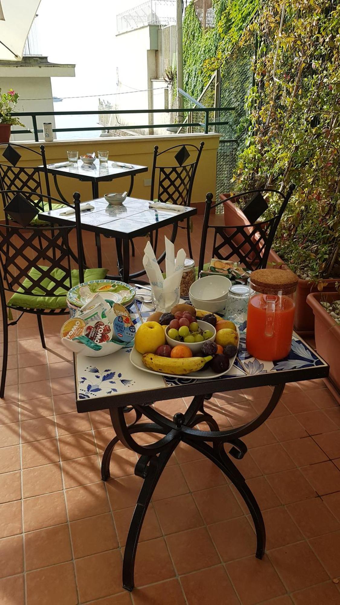 B&B Diemme Amalfi Coast Vietri sul Mare Exterior photo